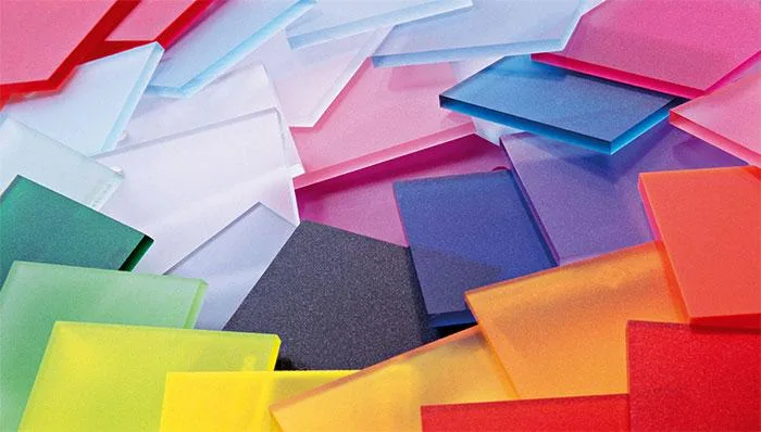 4 Bước Đơn Giản Cách Cắt Mica Dễ Dàng Tại Nhà
