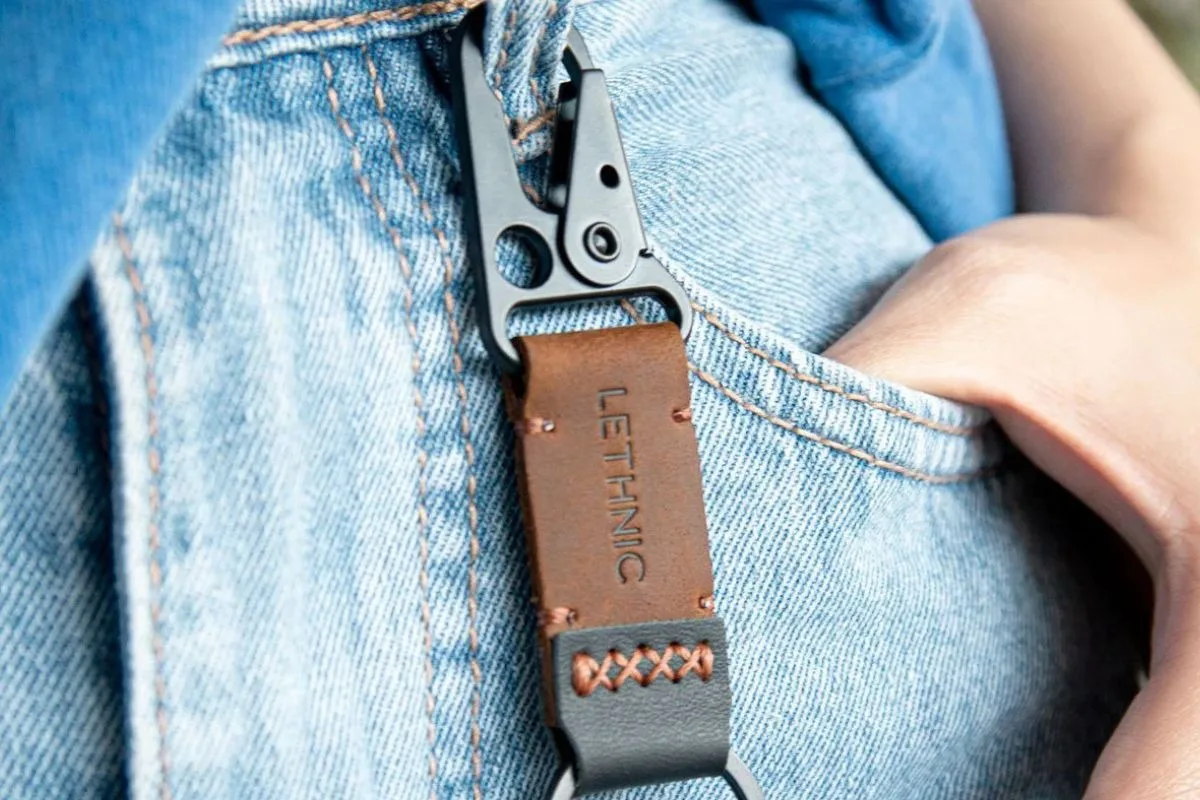 Top 5 mẫu móc chìa khóa cài thắt lưng nam được ưa chuộng nhất năm 2025