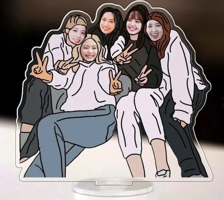 Standee hình nhân viên – xây dựng văn hóa nội bộ sáng tạo